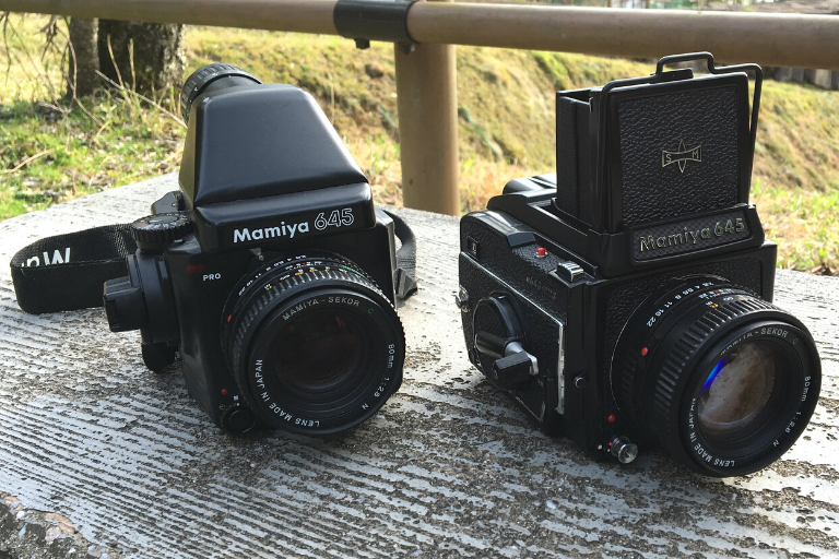 中判フィルムカメラMamiya645 proと1000s