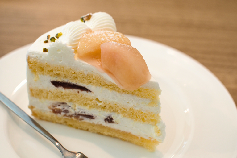 洋食KOKICHIの季節のショートケーキ