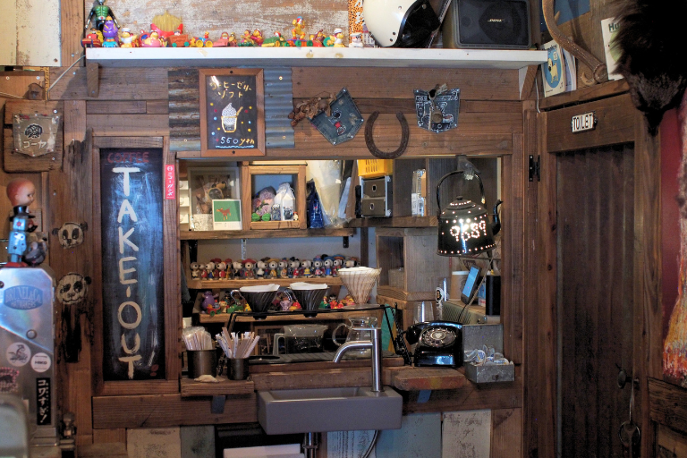 9689COFFEEの店内