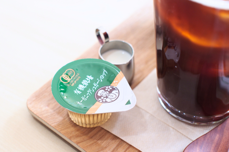 無添加プリン専門店「ナナホシプリン」のアイスコーヒー