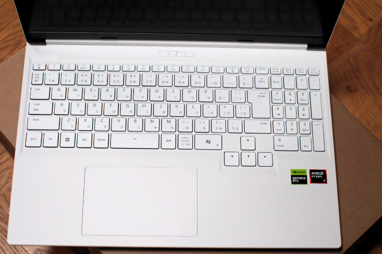 NEXTGEAR J6を開いたところ