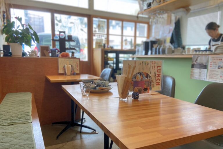 r.d.k kitchen+の店内